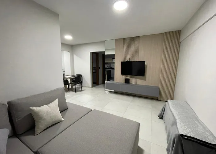 Great Location Apartment